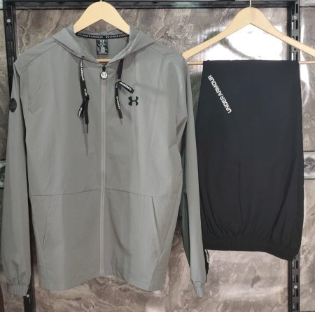 UNDER ARMOUR تريننج شبابي